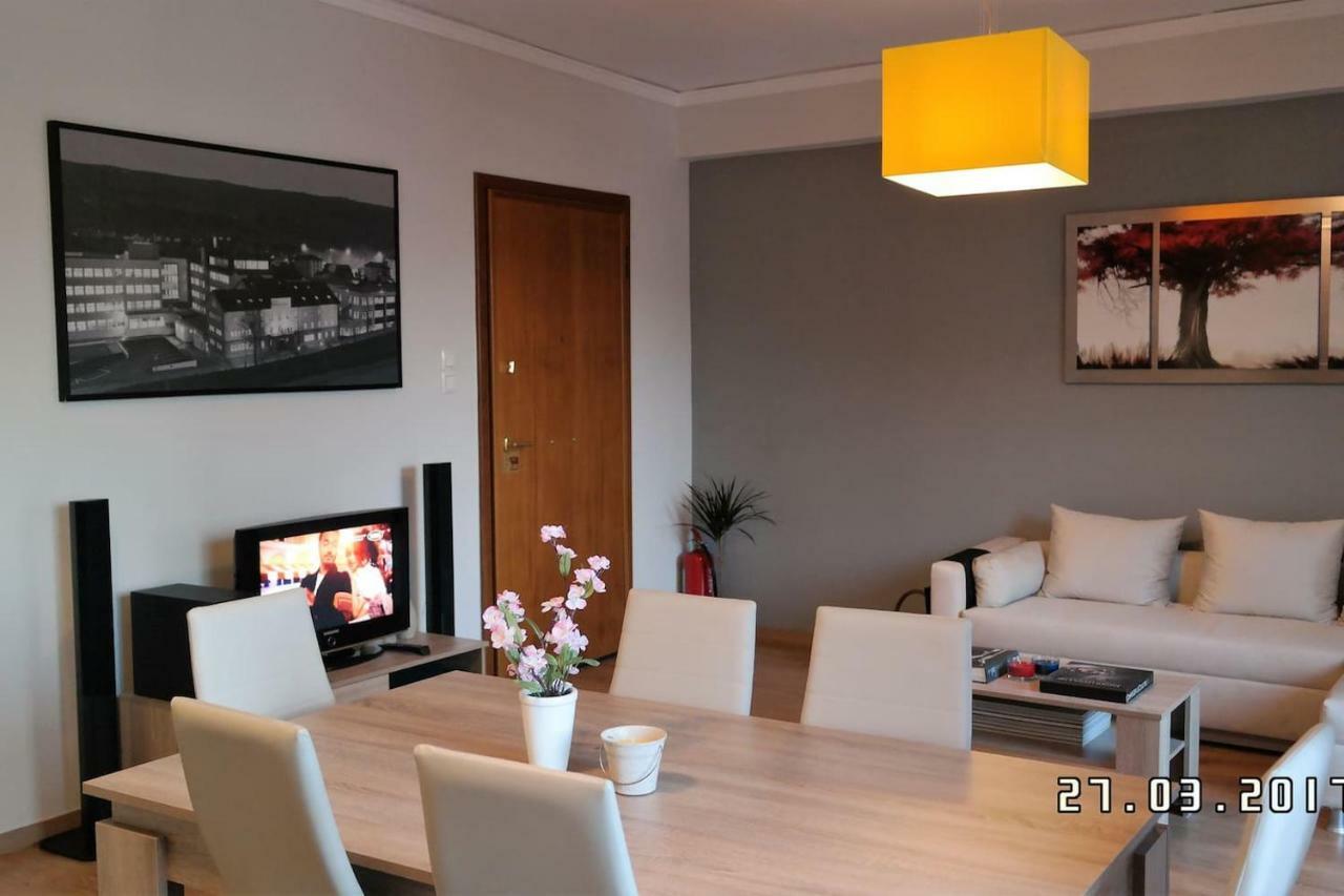 Comfy Apartment With Acropolis View Афины Экстерьер фото