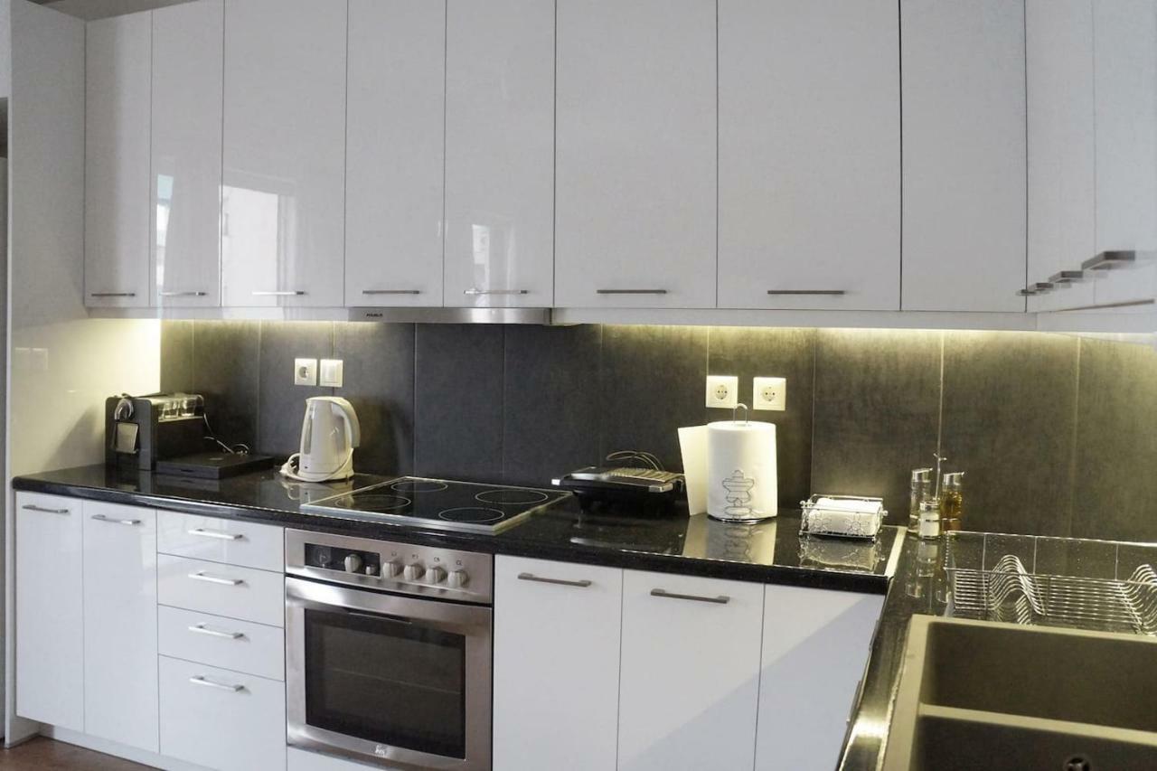 Comfy Apartment With Acropolis View Афины Экстерьер фото